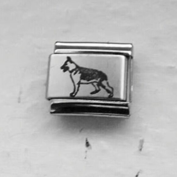 German Shepherd dog laser 9mm stainless steel Italian charm bracelet link new - Picture 1 of 2